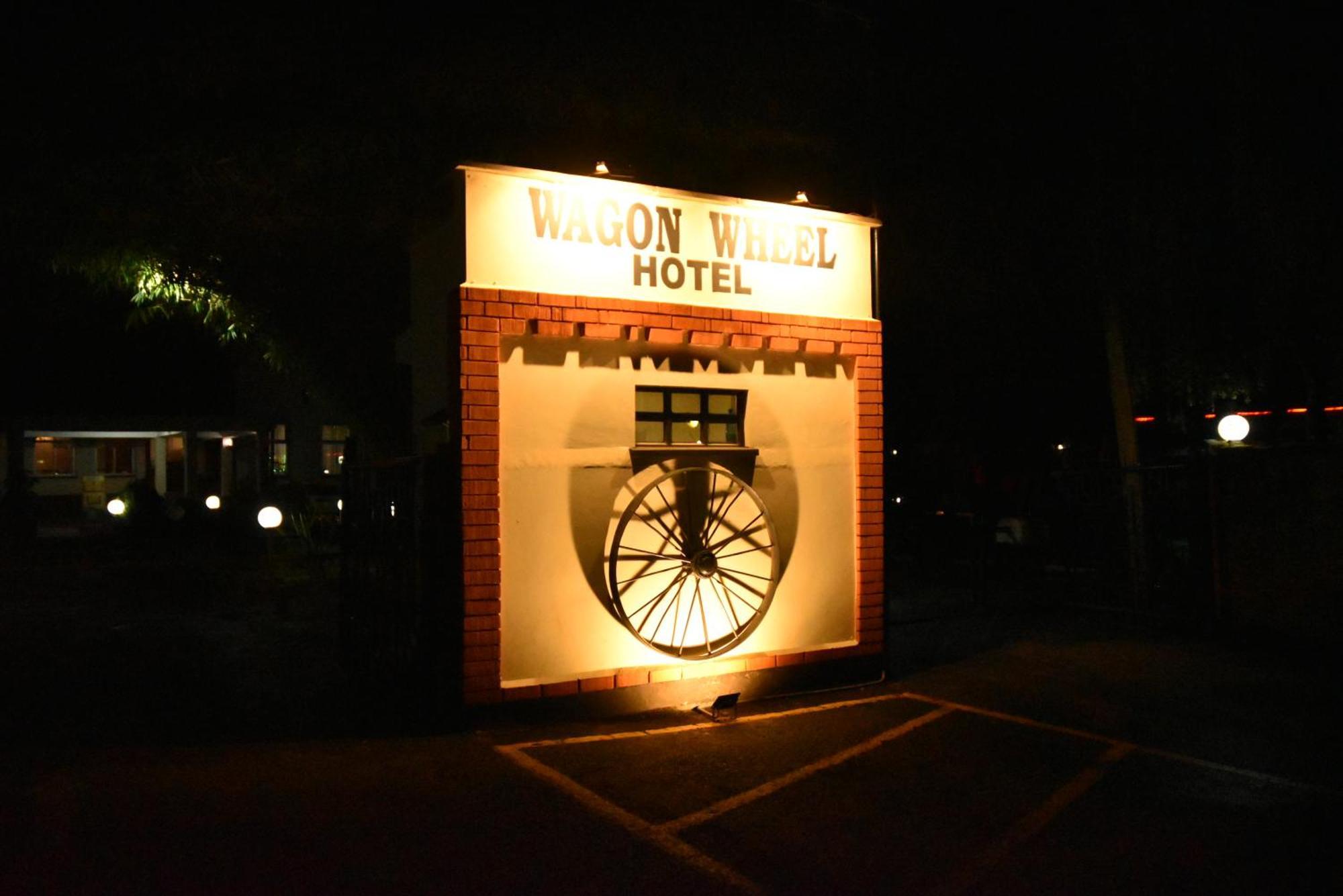 Wagon Wheel Hotel 엘도레트 외부 사진